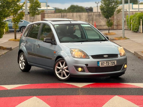 Ford Fiesta Hatchback, Petrol, 2007, Blue