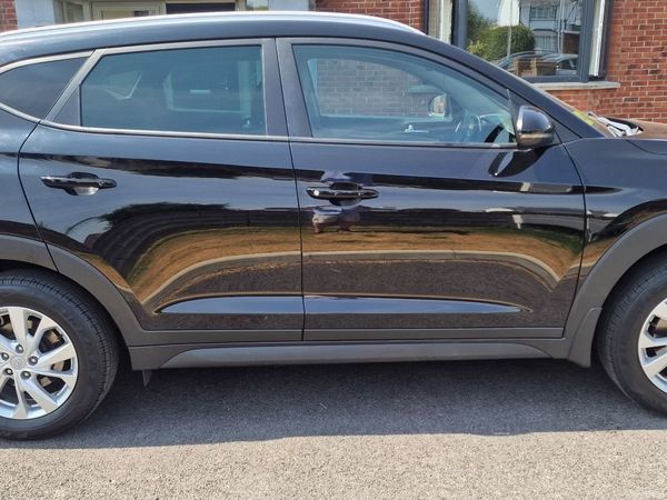 Hyundai Tucson SUV, Petrol, 2019, Black