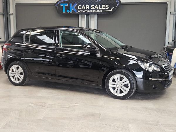 Peugeot 308 Hatchback, Petrol, 2016, Black