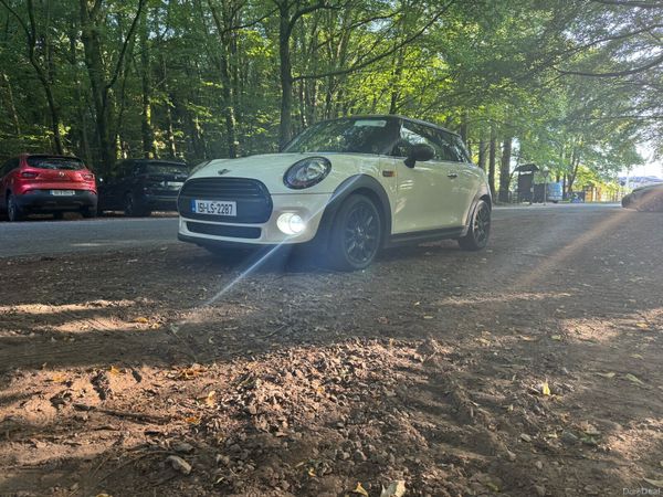 Mini One Hatchback, Petrol, 2015, White