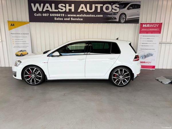 Volkswagen Golf Hatchback, Petrol, 2014, White