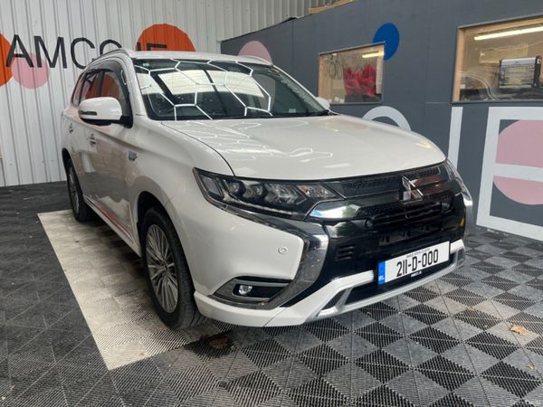 Mitsubishi Outlander SUV, Petrol Hybrid, 2021, White