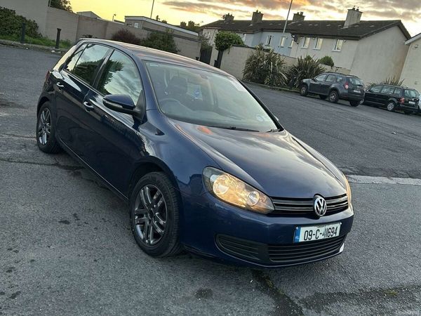 Volkswagen Golf Hatchback, Petrol, 2009, Blue
