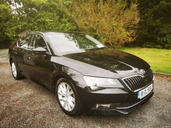 Skoda Superb Hatchback, Diesel, 2018, Black
