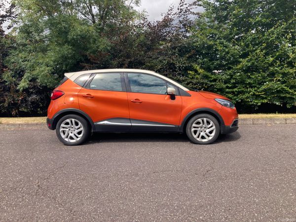 Renault Captur Hatchback, Diesel, 2014, Orange
