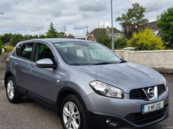 Nissan Qashqai Hatchback, Diesel, 2011, Blue