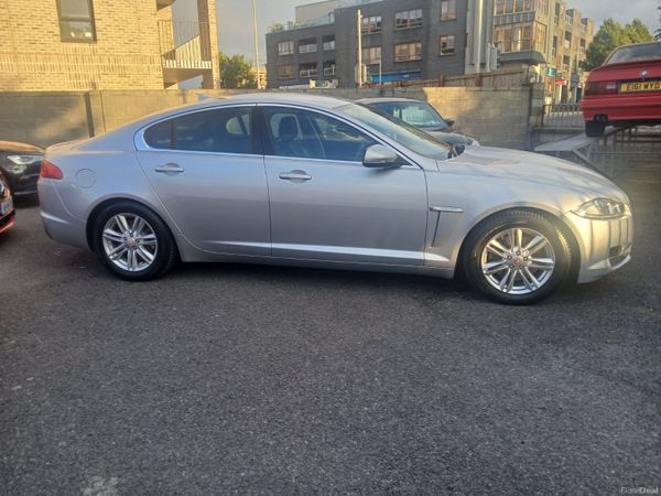 Jaguar XF Saloon, Diesel, 2015, Silver