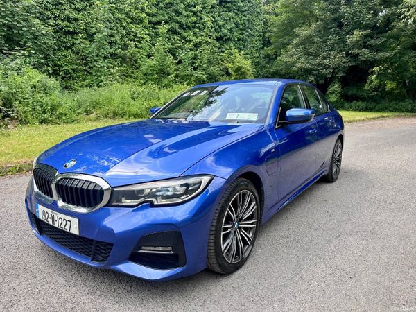 BMW 3-Series Saloon, Petrol Plug-in Hybrid, 2019, Blue