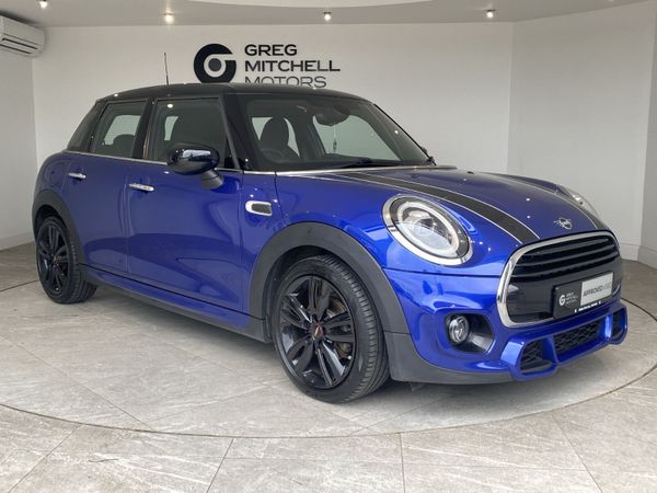 Mini Cooper Hatchback, Petrol, 2019, Blue