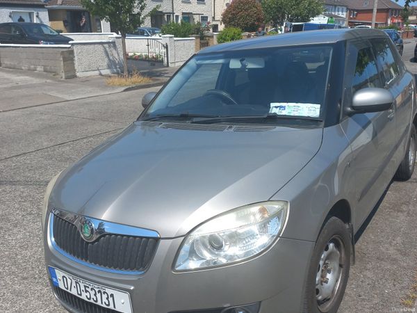 Skoda Fabia Hatchback, Petrol, 2007, Beige