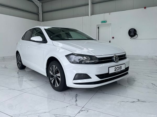 Volkswagen Polo Hatchback, Petrol, 2018, White