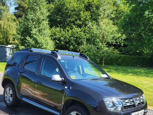 Dacia Duster SUV, Diesel, 2016, Black