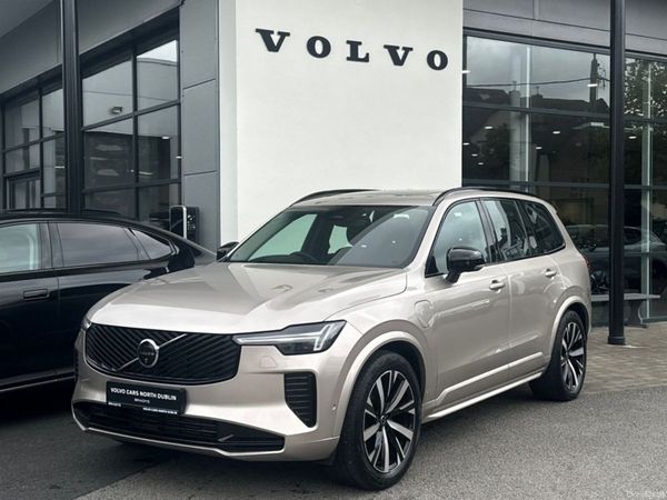 Volvo XC90 SUV, Petrol Hybrid, 2025, Gold
