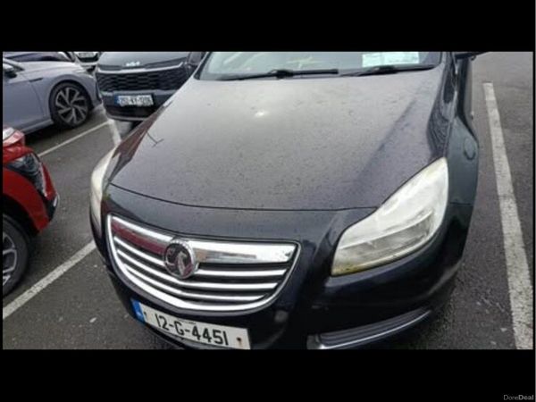 Vauxhall Insignia Hatchback, Diesel, 2012, Black
