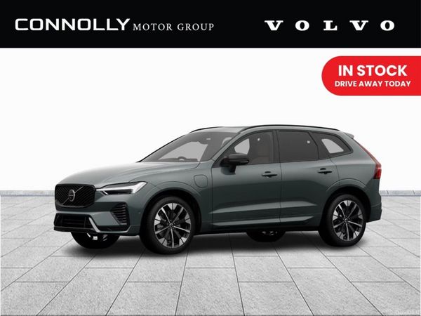 Volvo XC60 SUV, Petrol Plug-in Hybrid, 2026, Green