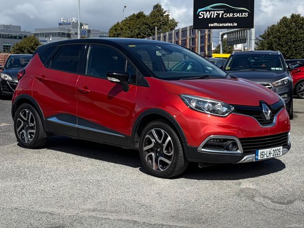 Renault Captur Hatchback, Diesel, 2015, Red
