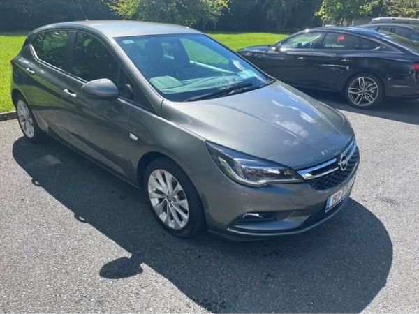 Opel Astra Hatchback, Petrol, 2019, Grey