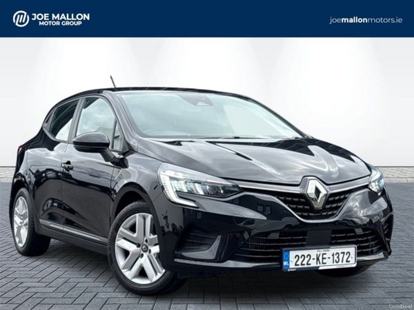 Renault Clio Hatchback, Petrol, 2022, Black