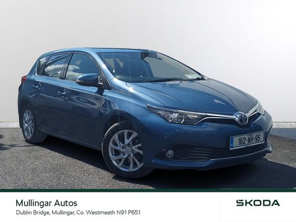 Toyota Auris Hatchback, Diesel, 2016, Blue
