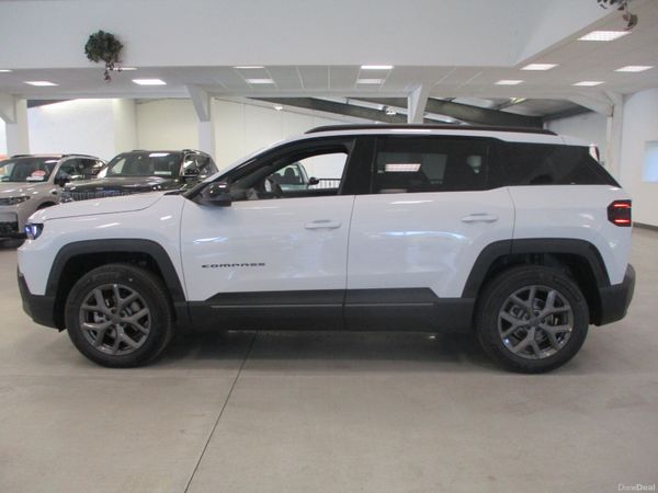 Jeep Compass SUV, Petrol, 2026, White