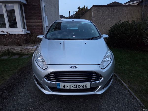 Ford Fiesta Hatchback, Diesel, 2014, Silver