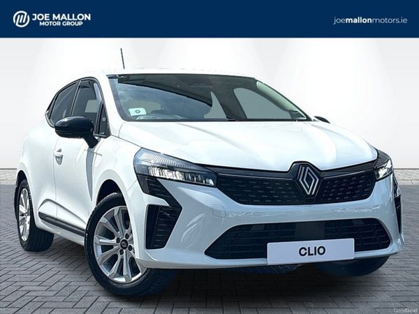 Renault Clio Hatchback, Petrol Hybrid, 2026, White