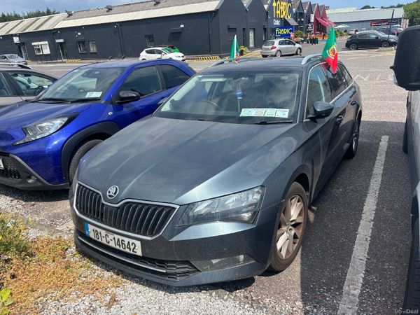 Skoda Superb Estate, Diesel, 2018, Grey