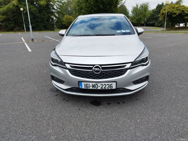 Opel Astra Hatchback, Diesel, 2016, Silver