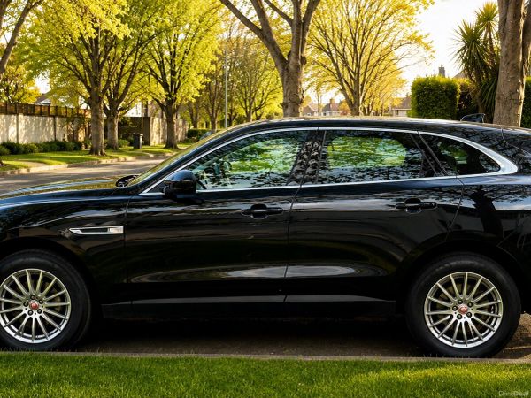 Jaguar F-Pace SUV, Diesel, 2017, Black