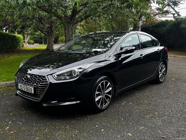 Hyundai i40 Saloon, Diesel, 2019, Black