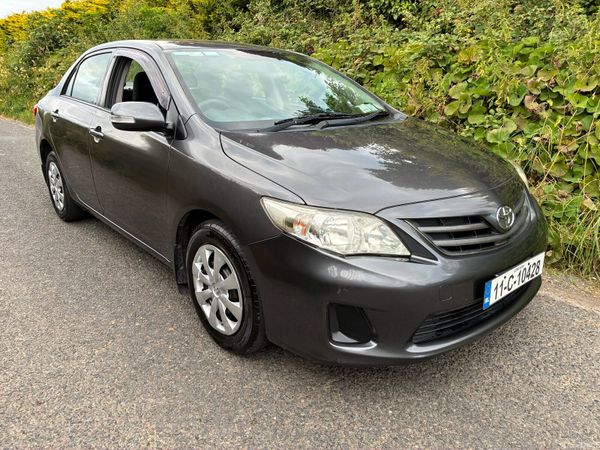 Toyota Corolla Saloon, Diesel, 2011, Grey