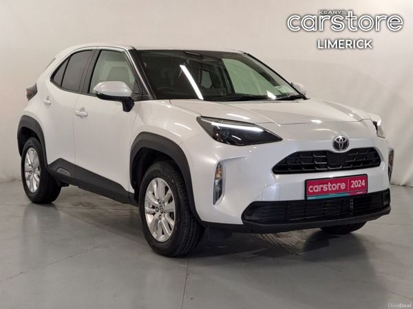 Toyota Yaris Cross Hatchback, Petrol Hybrid, 2024, White