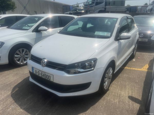 Volkswagen Polo Hatchback, Petrol, 2011, White