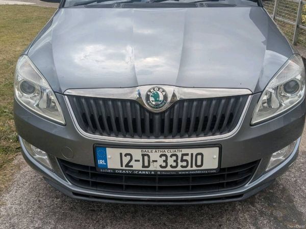 Skoda Fabia Hatchback, Petrol, 2012, Grey