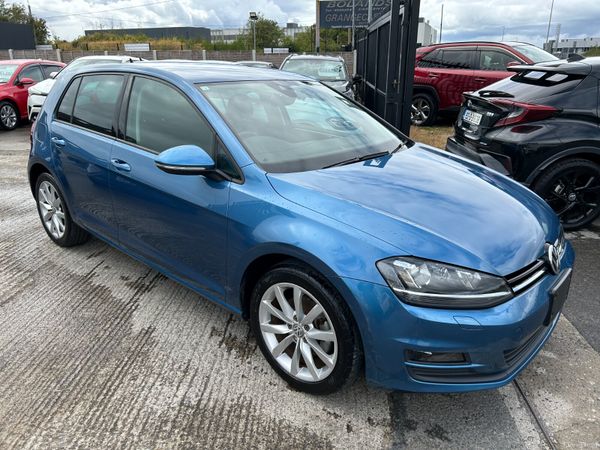 Volkswagen Golf Hatchback, Petrol, 2017, Blue