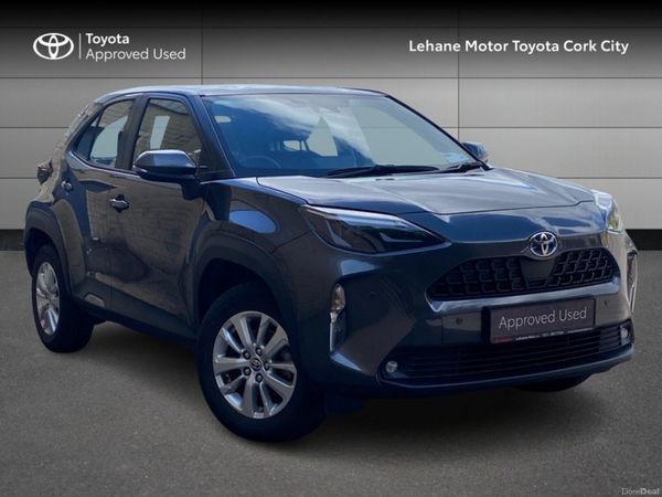 Toyota Yaris Cross Hatchback, Petrol Hybrid, 2024, Grey