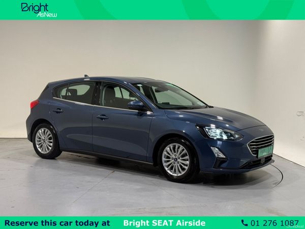 Ford Focus Hatchback, Petrol Hybrid, 2021, Blue