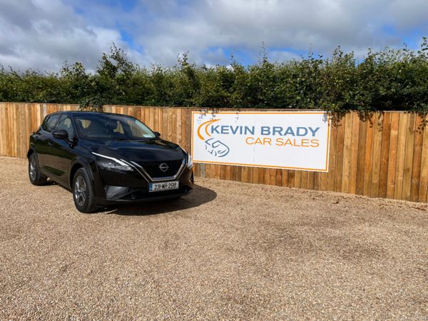 Nissan Qashqai SUV, Petrol, 2023, Black