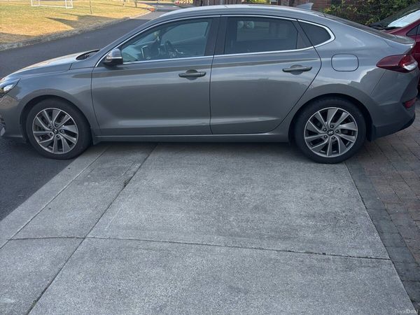Hyundai i30 Hatchback, Diesel, 2019, Grey