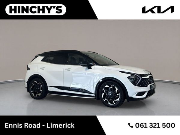 Kia Sportage MPV, Diesel Hybrid, 2024, White