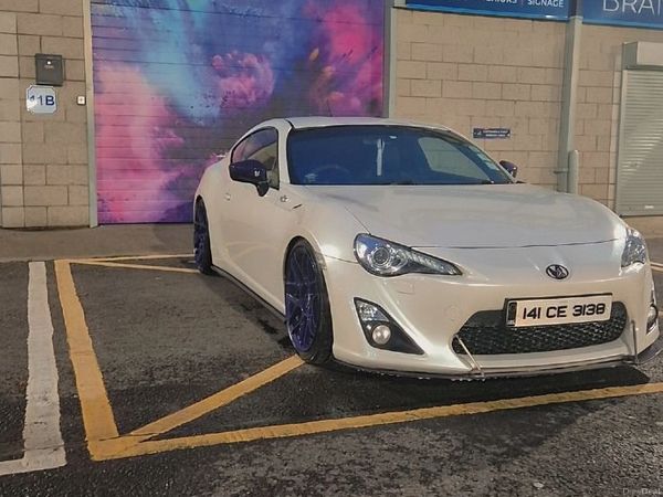 Toyota GT86 Coupe, Petrol, 2014, White