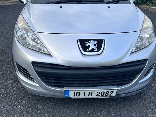 Peugeot 207 Hatchback, Diesel, 2010, Grey