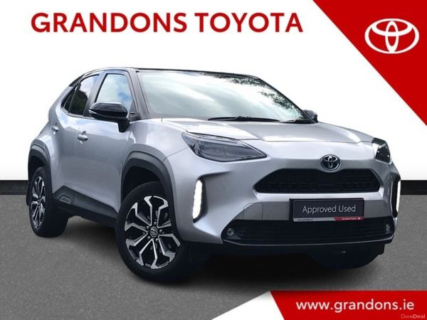 Toyota Yaris Cross Hatchback, Petrol Hybrid, 2023, Grey