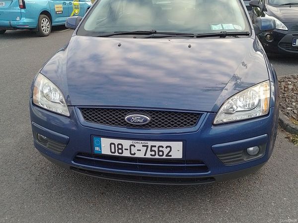 Ford Focus Hatchback, Petrol, 2008, Blue