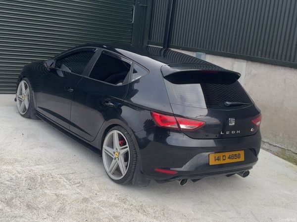 SEAT Leon Estate, Diesel, 2014, Black