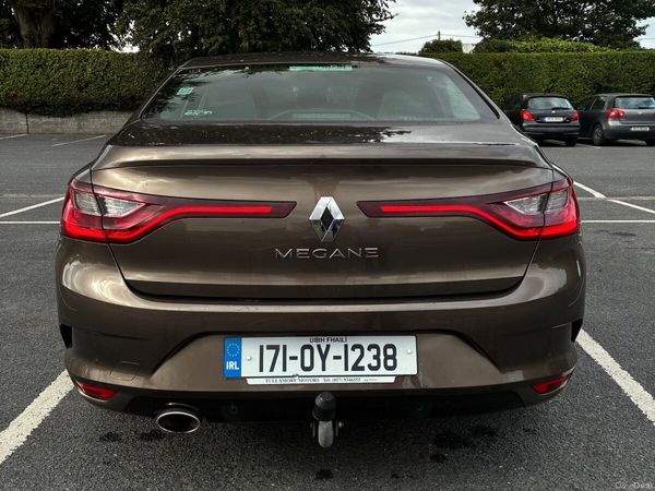 Renault Megane Saloon, Diesel, 2017, Brown
