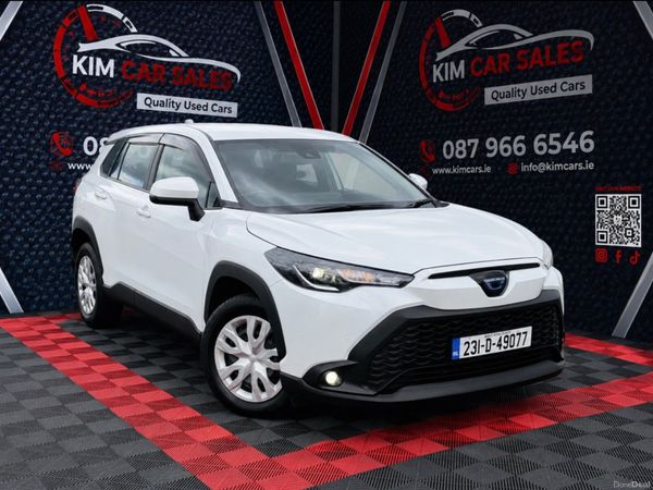Toyota Corolla Cross SUV, Petrol Hybrid, 2023, White
