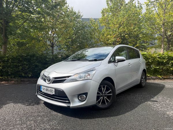 Toyota Verso MPV, Diesel, 2014, Silver