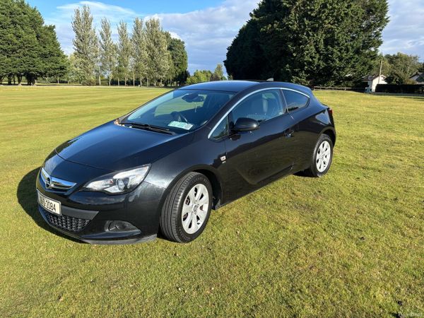 Opel Astra Hatchback, Petrol, 2016, Black