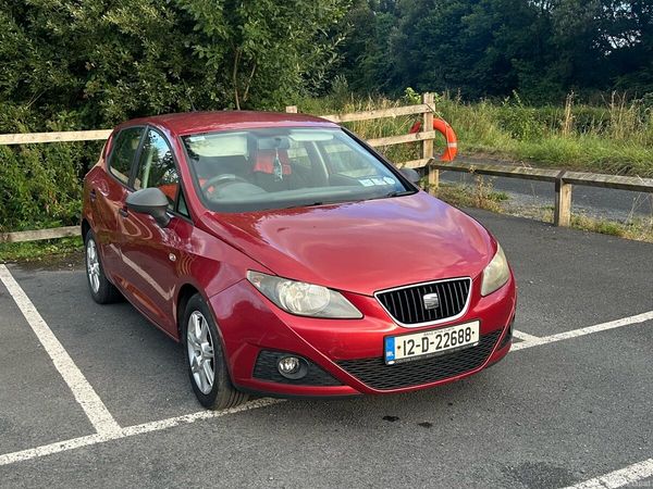 SEAT Ibiza MPV, Diesel, 2012, Red